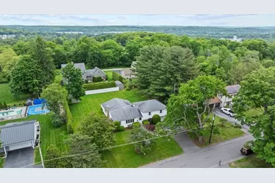 25 Curtis St, Auburn, MA 01501 - Photo 36