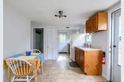 13 Coach House Ln, Dennis, MA 02660 - Photo 2