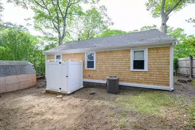 13 Coach House Ln, Dennis, MA 02660 - Photo 16