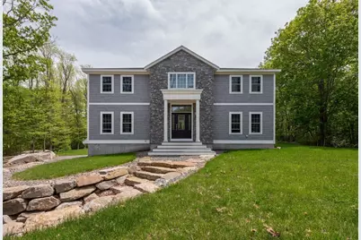 3 Toronto Ave, Gloucester, MA 01930 - Photo 2