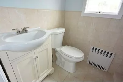 12 Eaton St, Revere, MA 02151 - Photo 10