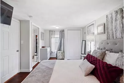 27 Billows St, Winthrop, MA 02152 - Photo 16