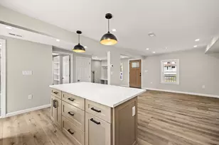 7 Somerville Ave, Braintree, MA 02184 - Photo 8