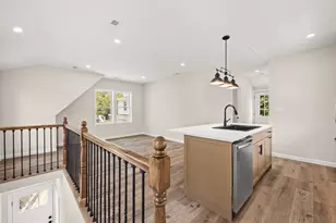 7 Somerville Ave, Braintree, MA 02184 - Photo 20