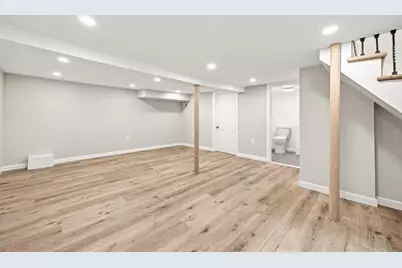 7 Somerville Ave, Braintree, MA 02184 - Photo 16