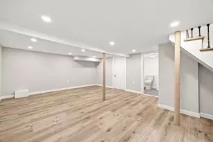 7 Somerville Ave, Braintree, MA 02184 - Photo 16