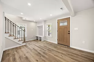 7 Somerville Ave, Braintree, MA 02184 - Photo 4