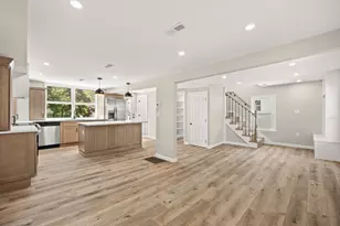 7 Somerville Ave, Braintree, MA 02184 - Photo 6