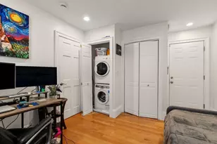 42 Pleasant St, Boston, MA 02129 - Photo 10