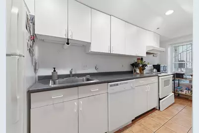 493 E 7th #1, Boston, MA 02127 - Photo 4