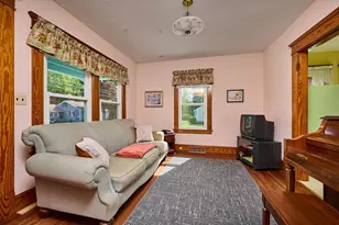 52 Knipfer Ave, Easthampton, MA 01027 - Photo 6