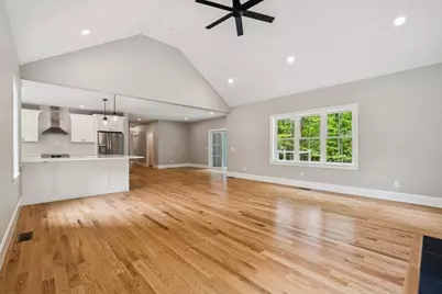 19 Birch Ave, Holden, MA 01520 - Photo 12
