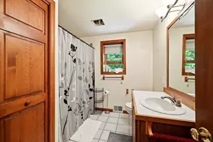 16 Old Long Plain Rd, Leverett, MA 01054 - Photo 20
