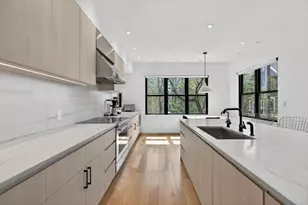 96 Henry St, Cambridge, MA 02139 - Photo 2