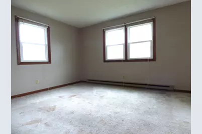 16-18 Daniel St, Springfield, MA 01151 - Photo 8