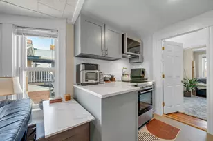 67 Bonair St, Somerville, MA 02145 - Photo 6