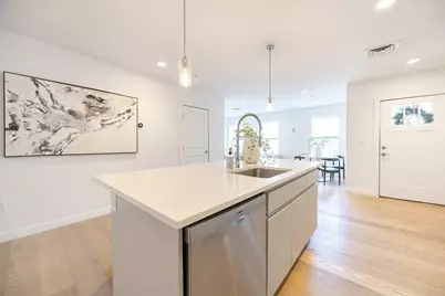 16 Boardman St #105, Boston, MA 02128 - Photo 2