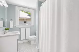 303 Washington St, Winchester, MA 01890 - Photo 18