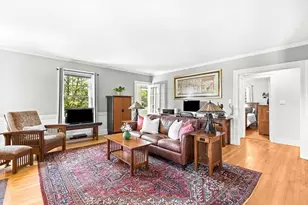 303 Washington St, Winchester, MA 01890 - Photo 6