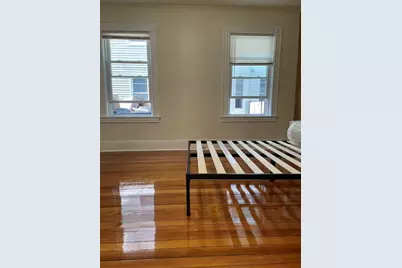 111 Wellington St #1, Waltham, MA 02453 - Photo 4