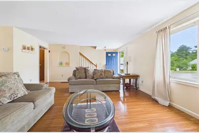 663 Wareham Street #11, Middleborough, MA 02346 - Photo 8