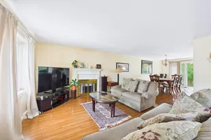 663 Wareham St, Middleborough, MA 02346 - Photo 4
