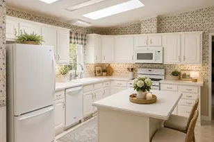 7808 Island Dr, Middleborough, MA 02346 - Photo 10