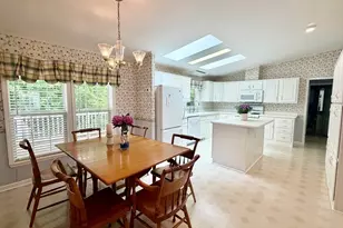 7808 Island Dr, Middleborough, MA 02346 - Photo 10