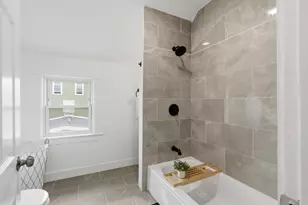 9 Robbins St, Waltham, MA 02453 - Photo 26