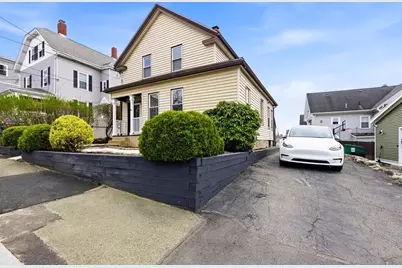 9 Robbins Street, Waltham, MA 02453 - Photo 1