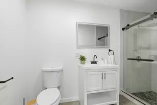 9 Robbins St, Waltham, MA 02453 - Photo 20