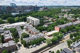 923 Beacon, Boston, MA 02215 - Photo 8