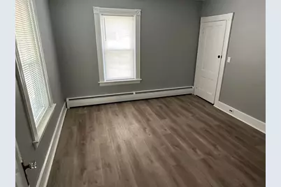 47 Mayland St, Fitchburg, MA 01420 - Photo 12