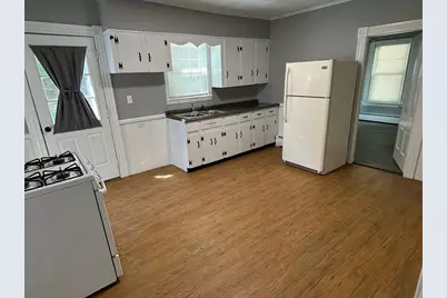 47 Mayland St, Fitchburg, MA 01420 - Photo 8