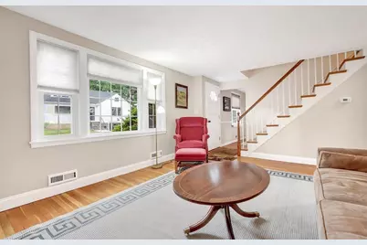 43 Grandview Ave, Watertown, MA 02472 - Photo 4