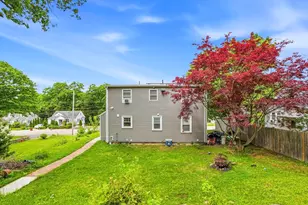 39 Pinehurst, Auburn, MA 01501 - Photo 2