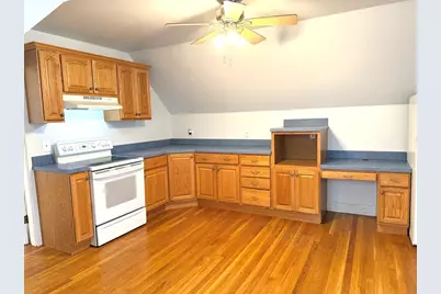 10 Avon Street, Saugus, MA 01906 - Photo 24