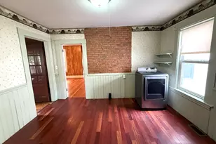 10 Avon St, Saugus, MA 01906 - Photo 12