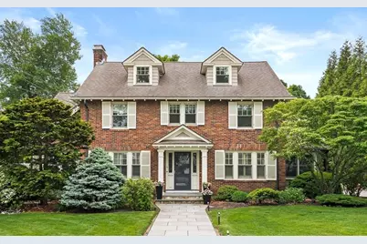 78 Bacon Street, Winchester, MA 01890 - Photo 2