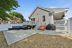11 MacArthur Blvd, Danvers, MA 01923 - Photo 24