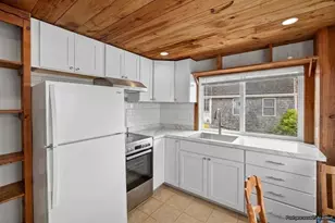 424/426 Grand Ave, Falmouth, MA 02540 - Photo 22