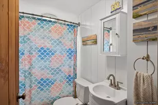 424/426 Grand Ave, Falmouth, MA 02540 - Photo 24