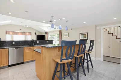 81 Brettwood Road, Belmont, MA 02478 - Photo 10