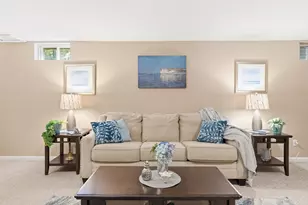 48 Hummingbird Ln, Swansea, MA 02777 - Photo 30