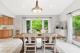 48 Hummingbird Ln, Swansea, MA 02777 - Photo 12