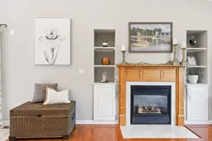 48 Hummingbird Ln, Swansea, MA 02777 - Photo 8