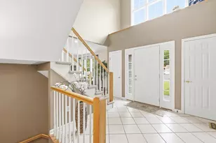 48 Hummingbird Ln, Swansea, MA 02777 - Photo 4