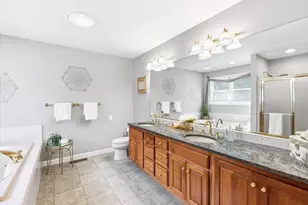 48 Hummingbird Ln, Swansea, MA 02777 - Photo 24