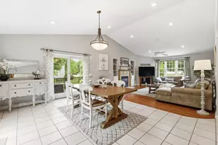 48 Hummingbird Ln, Swansea, MA 02777 - Photo 14