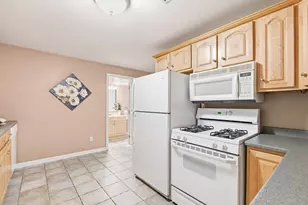 48 Hummingbird Ln, Swansea, MA 02777 - Photo 36